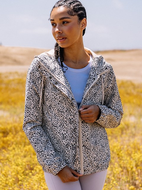 Volcom Enemy Stone Windbreaker Sand | YEH127896